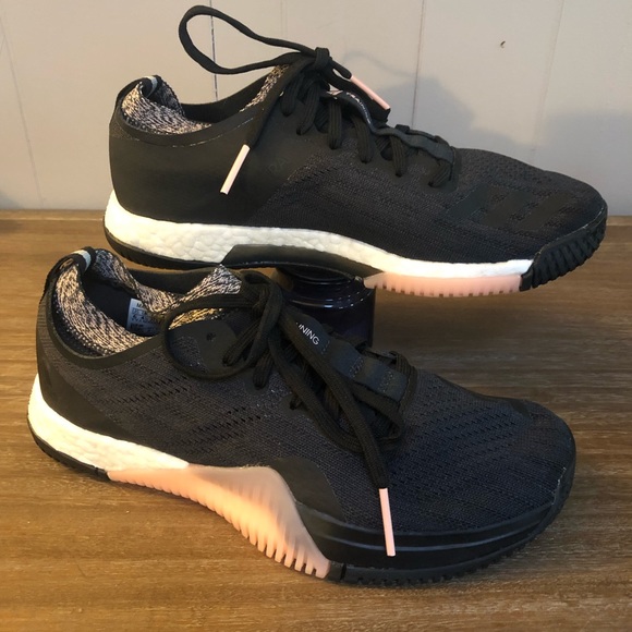 Adidas- Training Boost Sneakers 7 or 7.5 New! - Picture 2 of 8